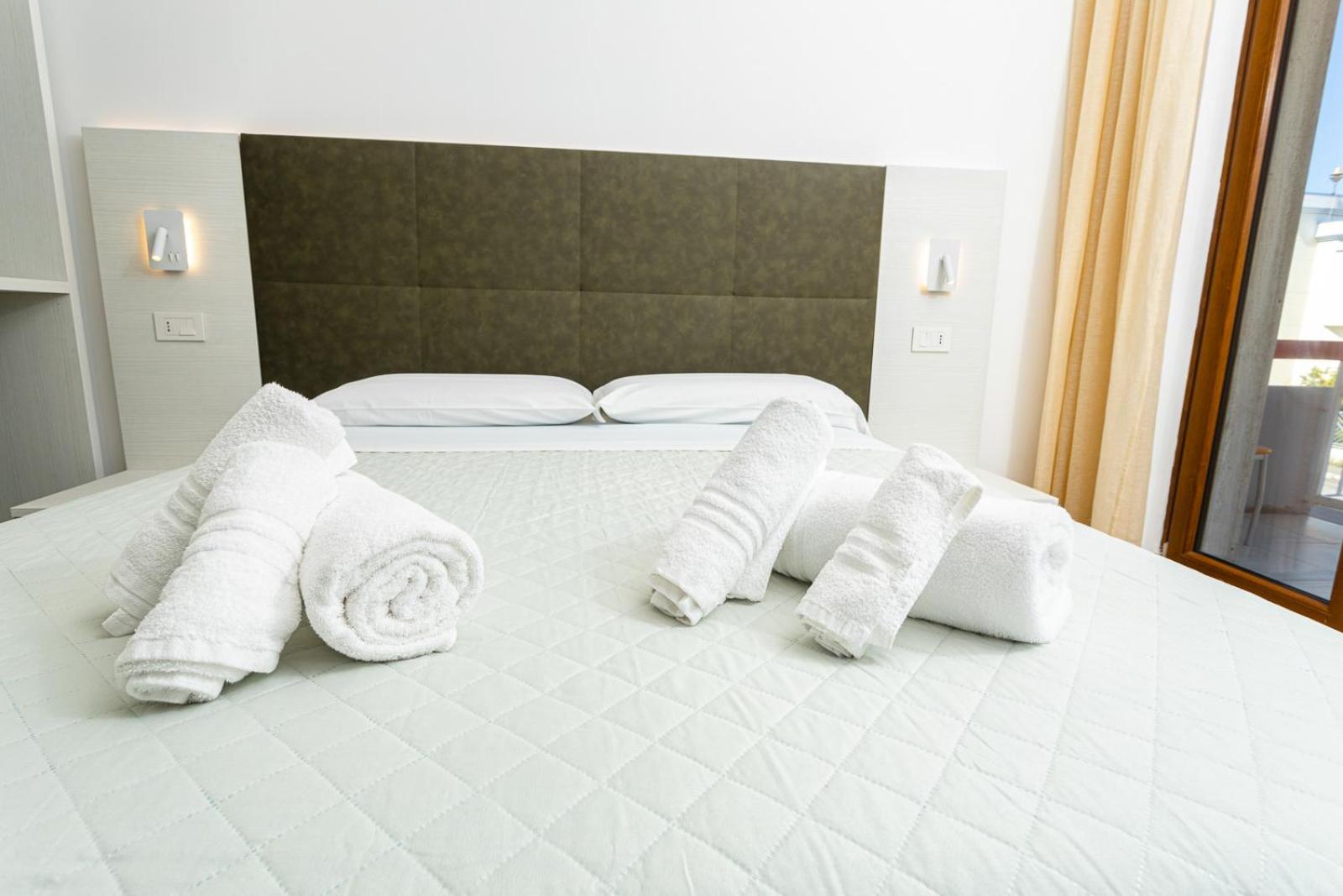 Gallo'S City Rooms Термоли Екстериор снимка